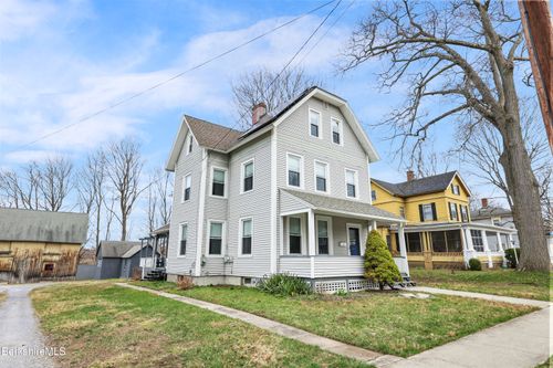 84 Elizabeth St, Pittsfield, MA, 01201-6750 | Card Image