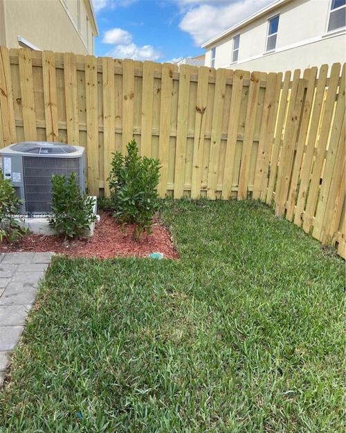 1-556 Ne 5th St, Florida City, FL, 33034-3292 | Card Image