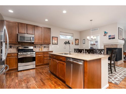 569 Jackson St, Lafayette, CO, 80026-9199 | Card Image