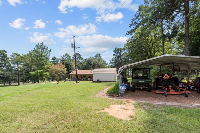 19769 State Highway 21 E, House other with 3 bedrooms, 2 bathrooms and 1 parking in Grapeland TX | Image 34