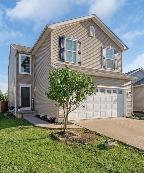 4007 Montgomery Dr, Lorain, OH, 44053-4442 | Card Image