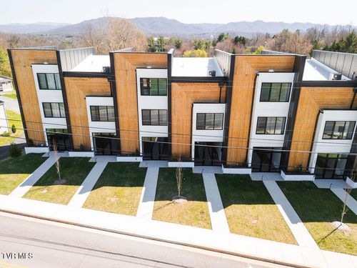 105-1533 Pactolas Rd, Johnson City, TN, 37604-3728 | Card Image