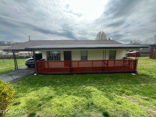 269 Warriors Path Rd, Ewing, VA, 24248-8595 | Card Image