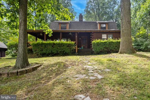 783 Hill Ave, ASTON, PA, 19014-1109 | Card Image