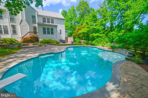 6005 Traceys Landing Rd, TRACYS LANDING, MD, 20779-2318 | Card Image