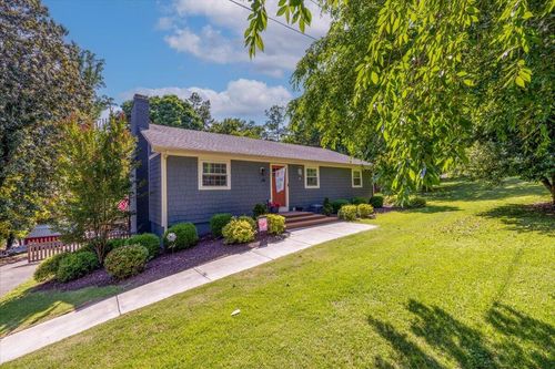 70 Crescent Ln, Wirtz, VA, 24184-3546 | Card Image