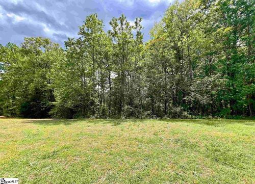 720 Callahan Mountain Rd, Travelers Rest, SC, 29690-9341 | Card Image