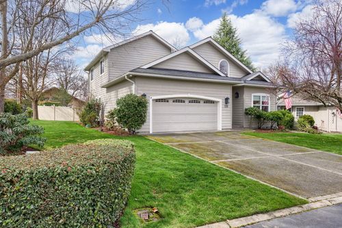120 Gold River Ln, Grants Pass, OR, 97527-4958 | Card Image