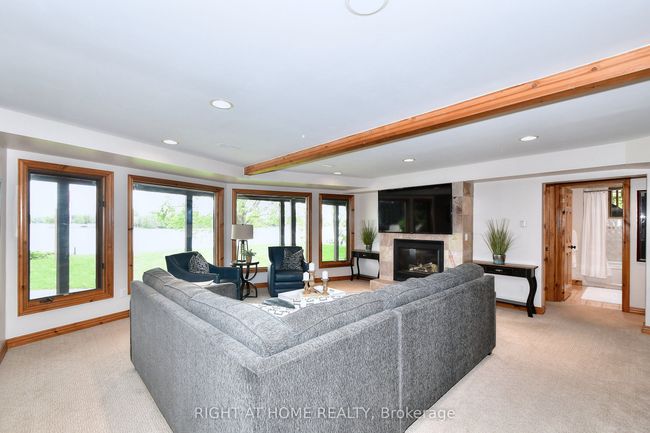 9 Lawson Court, House other with 3 bedrooms, 3 bathrooms and 6 parking in Kawartha Lakes ON | Image 32
