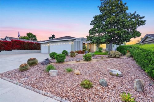 39532 Seraphina Rd, Temecula, CA, 92591-7218 | Card Image