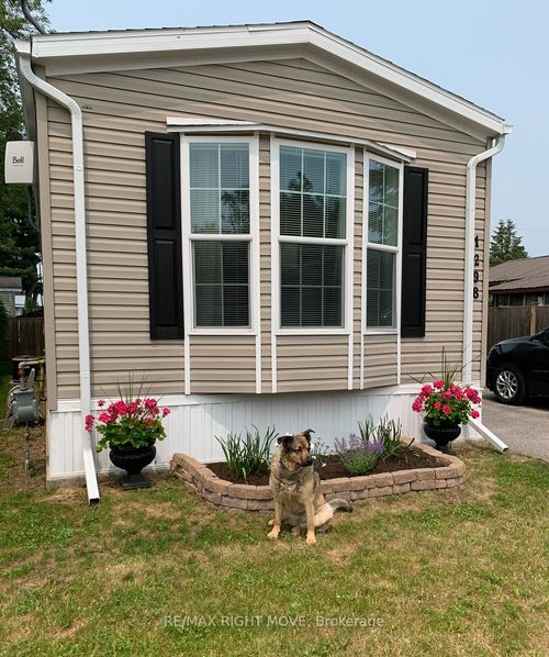 1298 Hilltop Rd, Severn, ON, L3V0V1 | Card Image