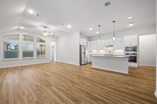 117 Switch Bud Dr, Buda, TX, 78610-2550 | Card Image