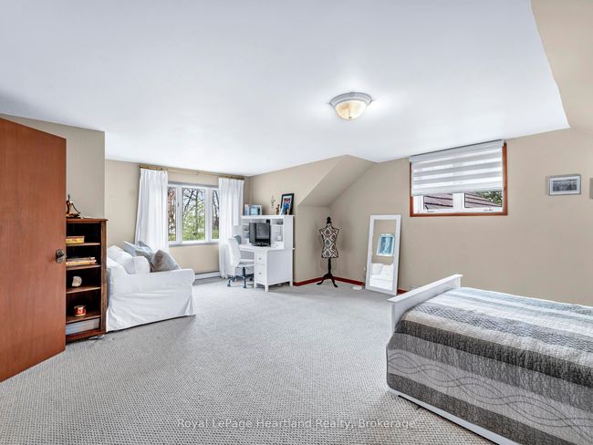 81366 Champlain Blvd, House other with 3 bedrooms, 2 bathrooms and 8 parking in Goderich ON | Image 40