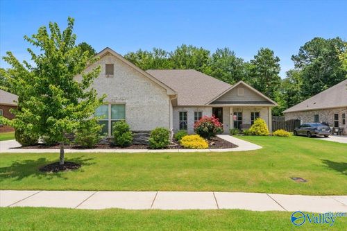 7028 Regency Ln, Gurley, AL, 35748-7018 | Card Image