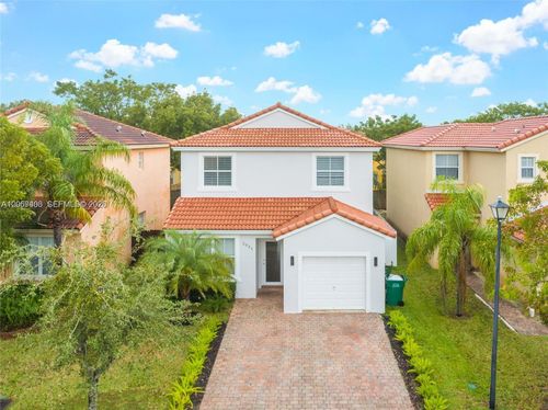 2021 Se 15th St, Homestead, FL, 33035-2601 | Card Image
