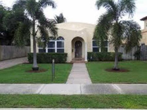 619 37th St, West Palm Beach, FL, 33407-4309 | Card Image