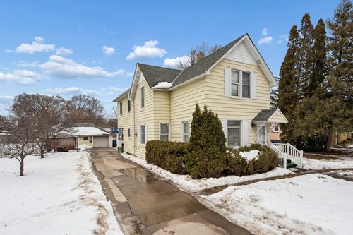 1109 10 1/2 Ave S, Saint Cloud, MN, 56301-5471 | Card Image