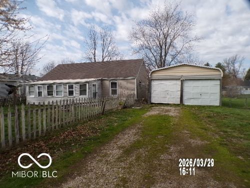 2330 E Cornell Ave, Muncie, IN, 47303-1480 | Card Image