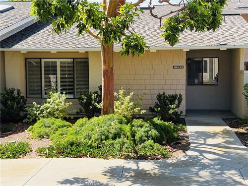 1215b-8933 Modesto Cir, Huntington Beach, CA, 92646-5786 | Card Image