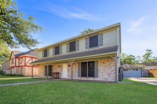 1111 Manatee Ln, Houston, TX, 77090-1227 | Card Image