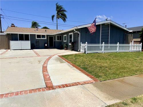 3121 Sonoma St, Torrance, CA, 90503-5942 | Card Image