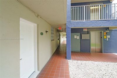 1113 - 10090 Nw 80th Ct, Condo with 2 bedrooms, 2 bathrooms and null parking in Hialeah Gardens FL | Image 2