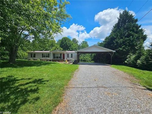 538 Pilgrim Baptist Church Rd, Wilkesboro, NC, 28697-7930 | Card Image