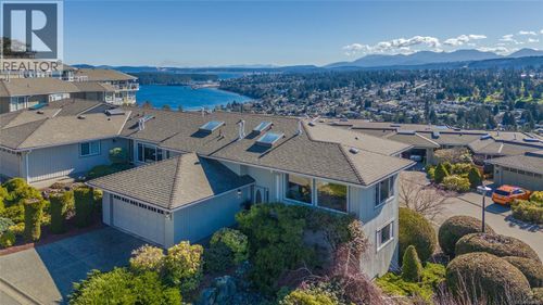 3385 Edgewood Dr, Nanaimo, BC, V9T5V2 | Card Image