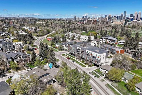 3604 Parkhill St Sw, Calgary, AB, T2S2Z6 | Card Image