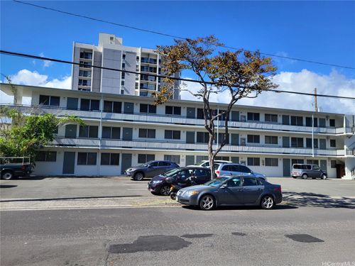 705 Piikoi St, Honolulu, HI, 96814-2947 | Card Image