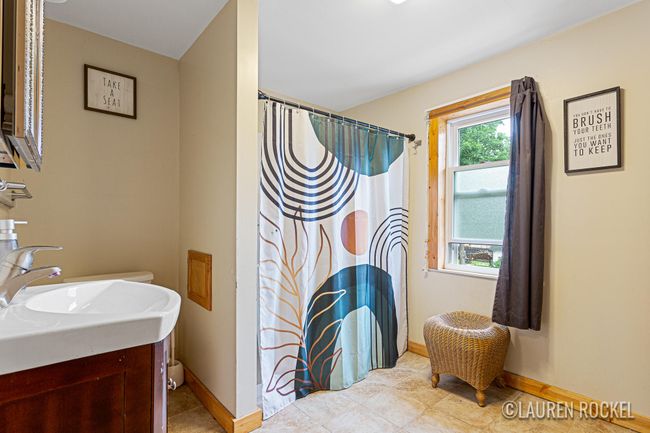 409 Rust Ave, House other with 5 bedrooms, 2 bathrooms and null parking in Big Rapids MI | Image 23