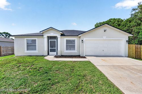711 Avalon St Se, PALM BAY, FL, 32909-4944 | Card Image