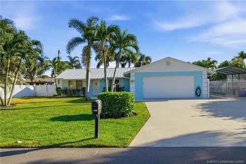 8884 Se Sandcastle Cir, Hobe Sound, FL, 33455-4319 | Card Image