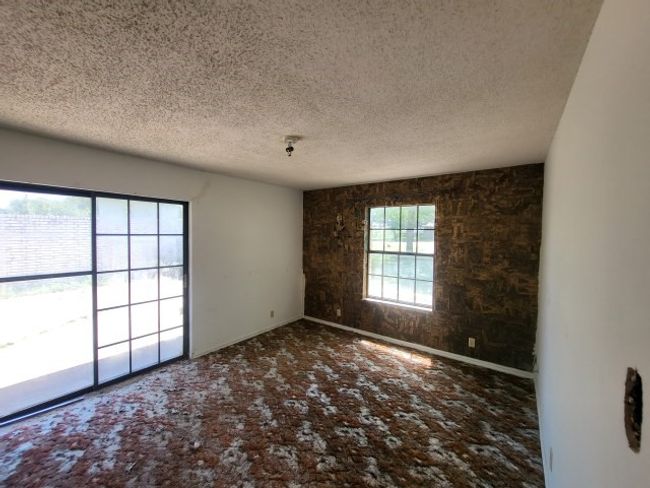 306 Wade St, House other with 4 bedrooms, 2 bathrooms and null parking in Olney TX | Image 21