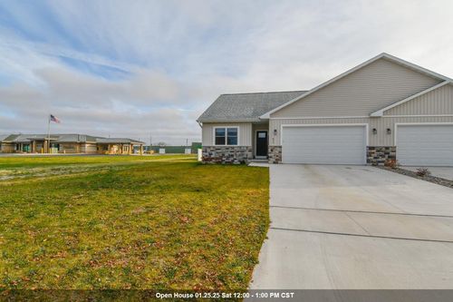 872 Red Hawk Drive, PULASKI, WI, 54162 | Card Image