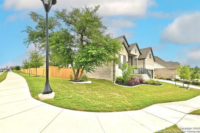 422 Quiet Oak Rd, House other with 4 bedrooms, 5 bathrooms and null parking in San Marcos TX | Image 4