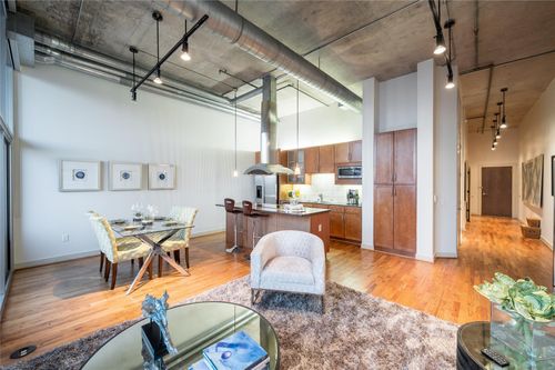 apt-1009-4899 Montrose Blvd, Houston, TX, 77006-6167 | Card Image