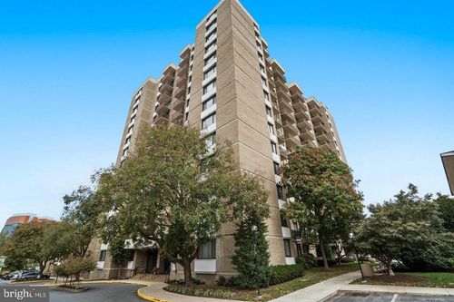 4-810-4 Monroe St, ROCKVILLE, MD, 20850-2541 | Card Image