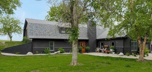 22360 W 303rd St, Paola, KS, 66071-8405 | Card Image