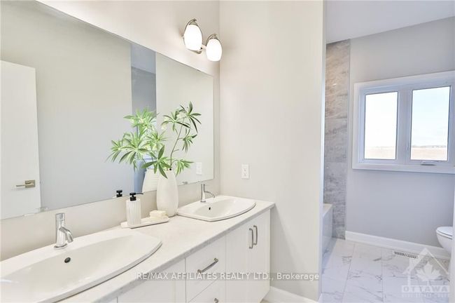3325 Highway 31 Bank St, House other with 2 bedrooms, 1 bathrooms and 6 parking in South Dundas ON | Image 18