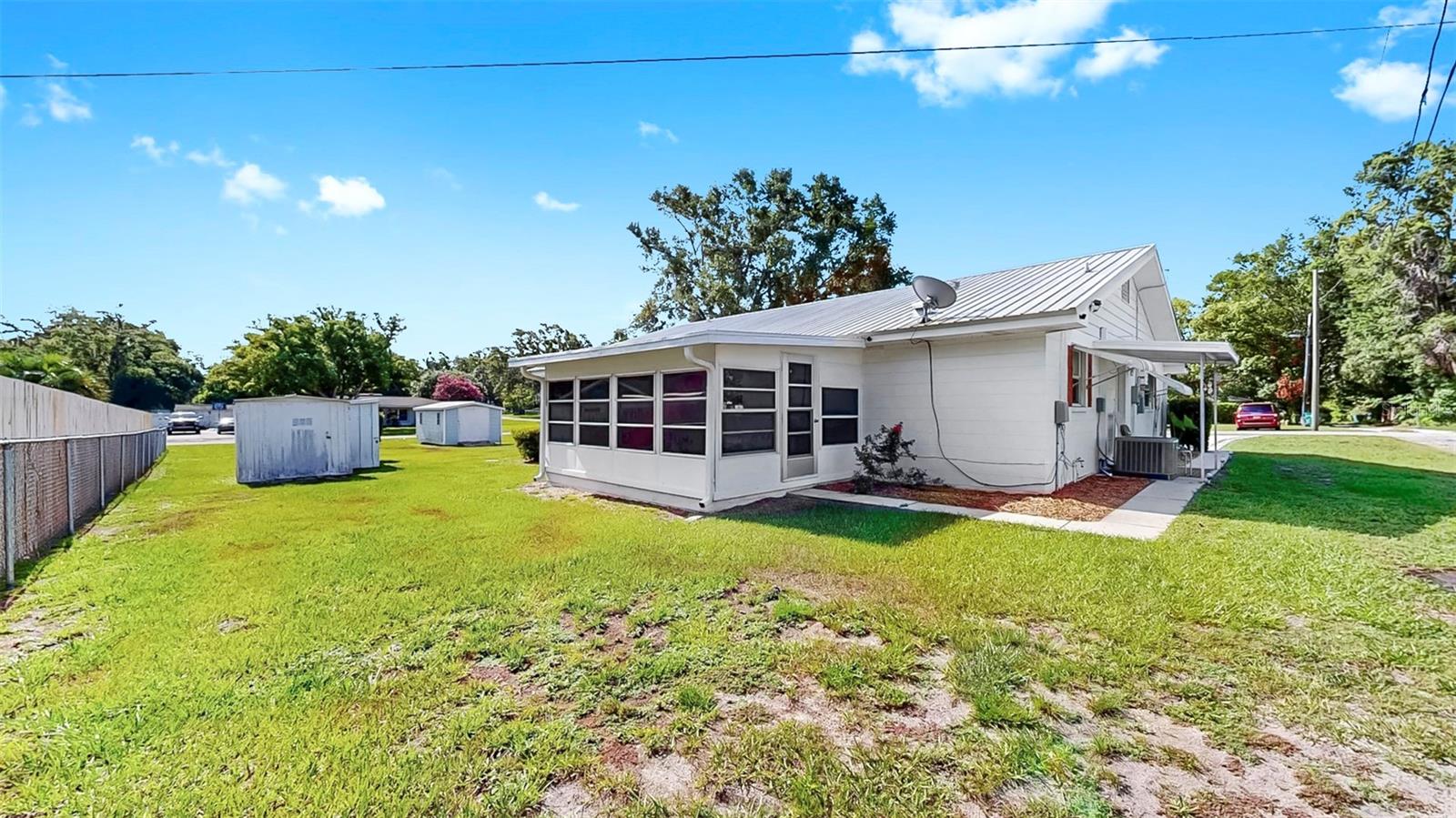 Residential in ZEPHYRHILLS