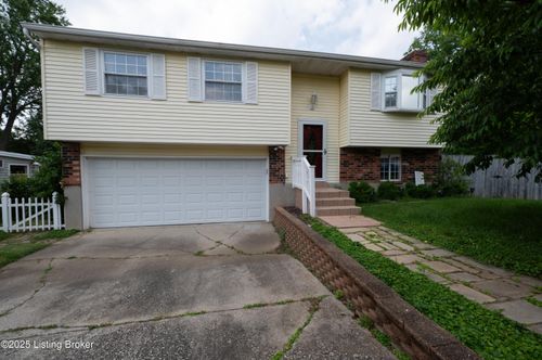 7215 Applegate Ln, Louisville, KY, 40228-2146 | Card Image