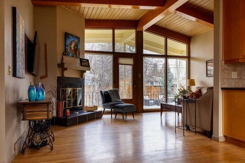 80 Westover Dr Sw, Calgary, AB, T3C2S6 | Card Image