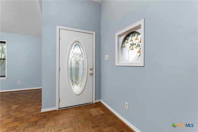 Entryway | Image 4
