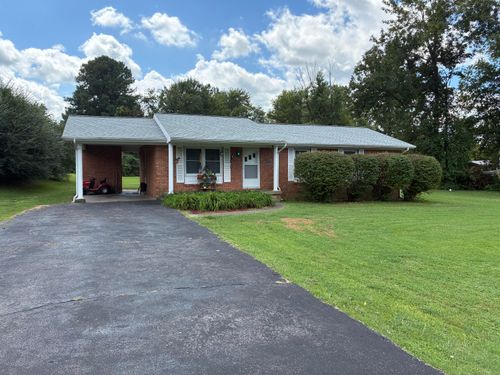 120 Maple Dr, Paducah, KY, 42003-1110 | Card Image
