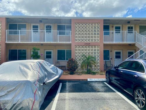 105-2909 Middle River Drive, Fort Lauderdale, FL, 33306 | Card Image