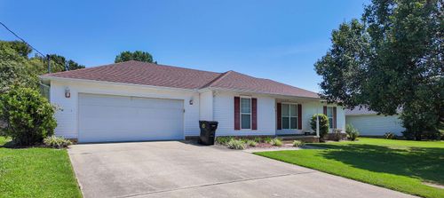 900 Sir James Ave, Dyersburg, TN, 38024 | Card Image