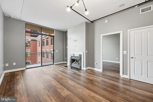 apt-411-1205 N Garfield St, ARLINGTON, VA, 22201-6804 | Card Image