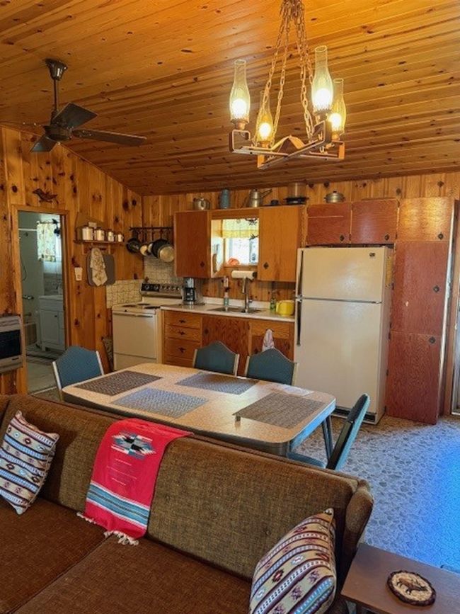 20 Road 13, House other with 3 bedrooms, 1 bathrooms and null parking in Eagle Nest NM | Image 6