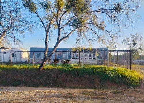 55 County Road 159 W, Leesville, TX, 78122-4299 | Card Image